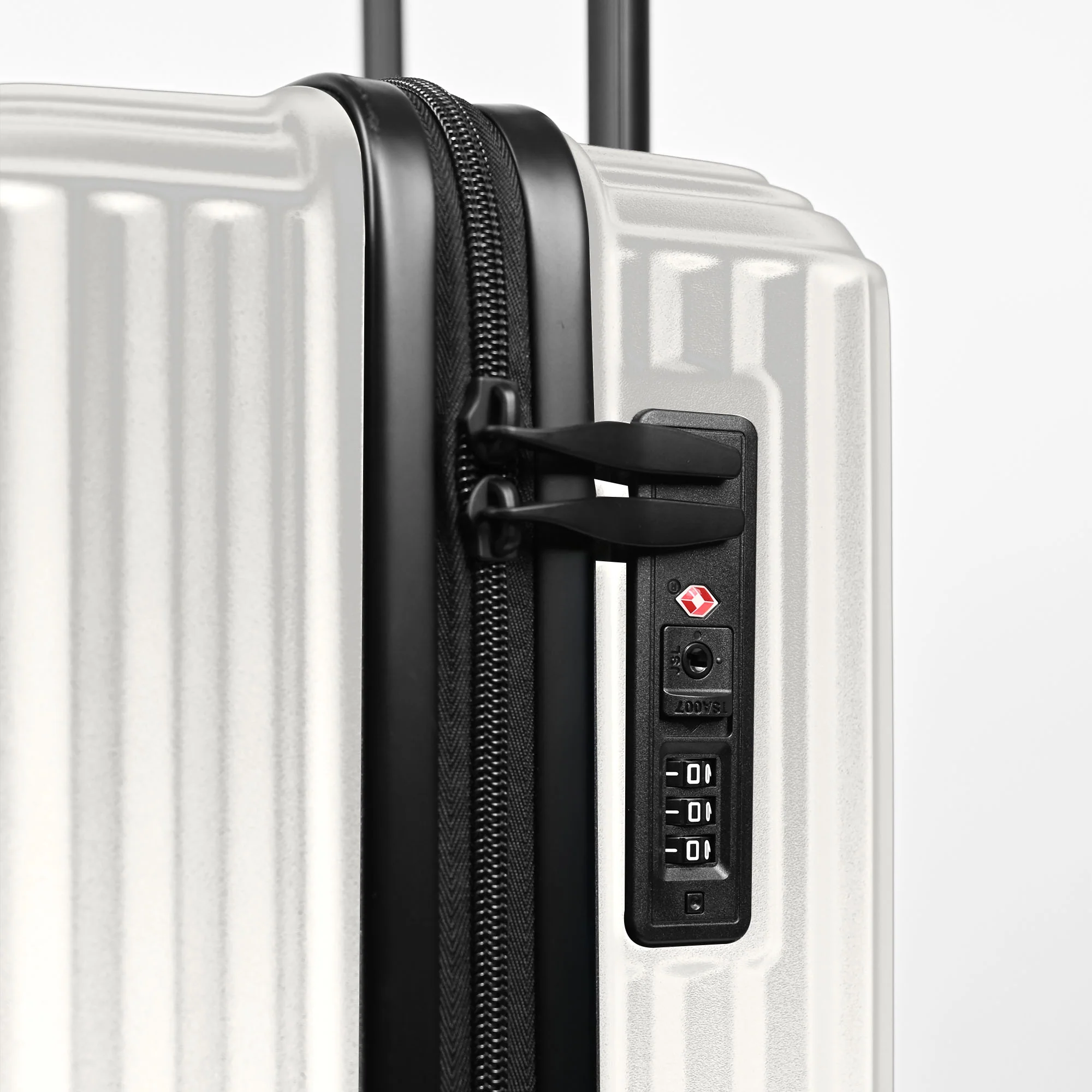 Air Glide 20" Cabin Suitcase - 55 x 38 x 23cm in Ivory - Image 7