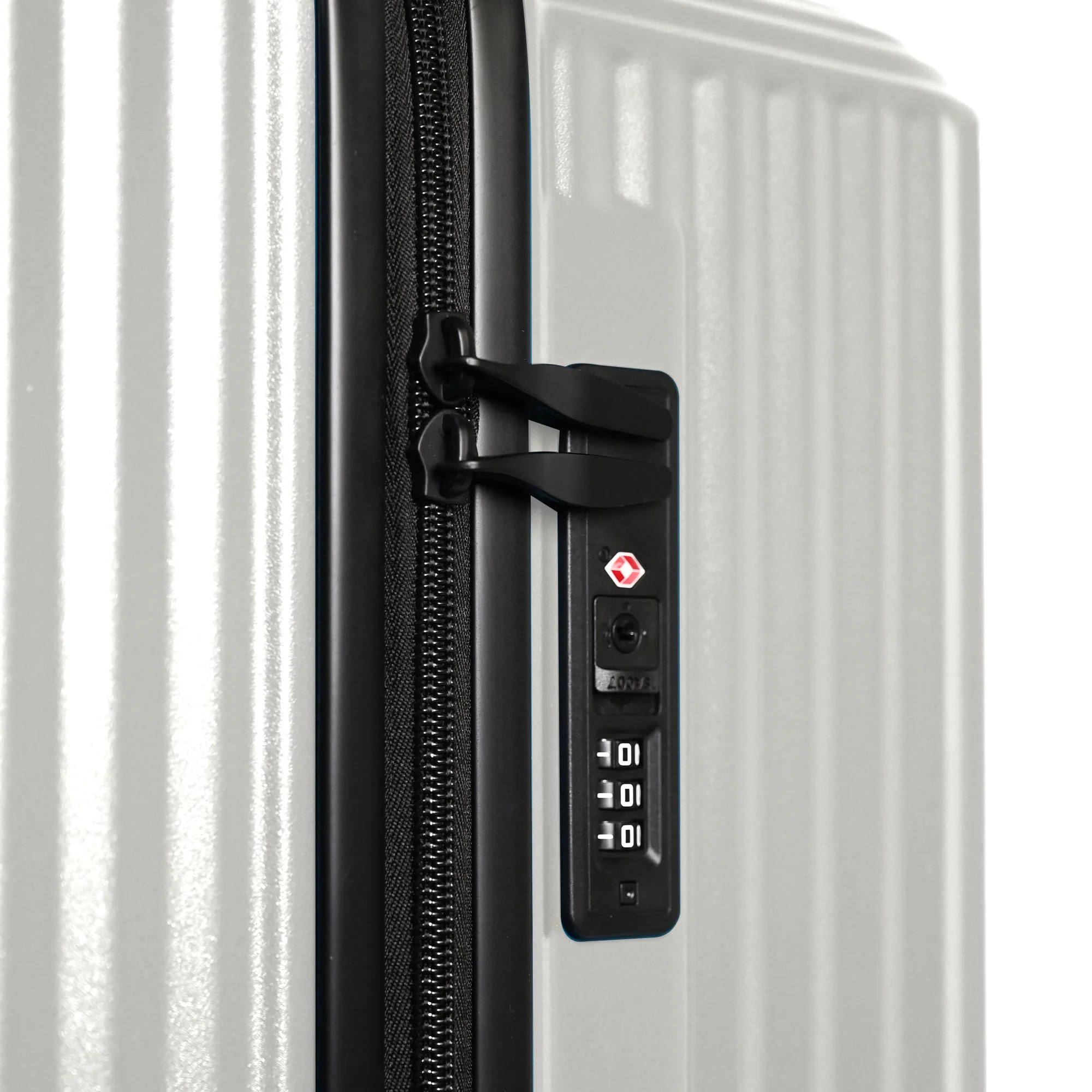 Air Glide 32" Suitcase in Beige - Image 7